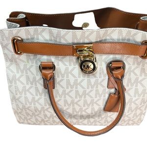 Michael Kors Hamilton Large Vanilla/ Gold Tote